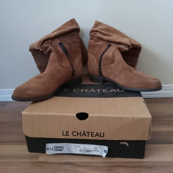 Boots - Picture 2 of 6